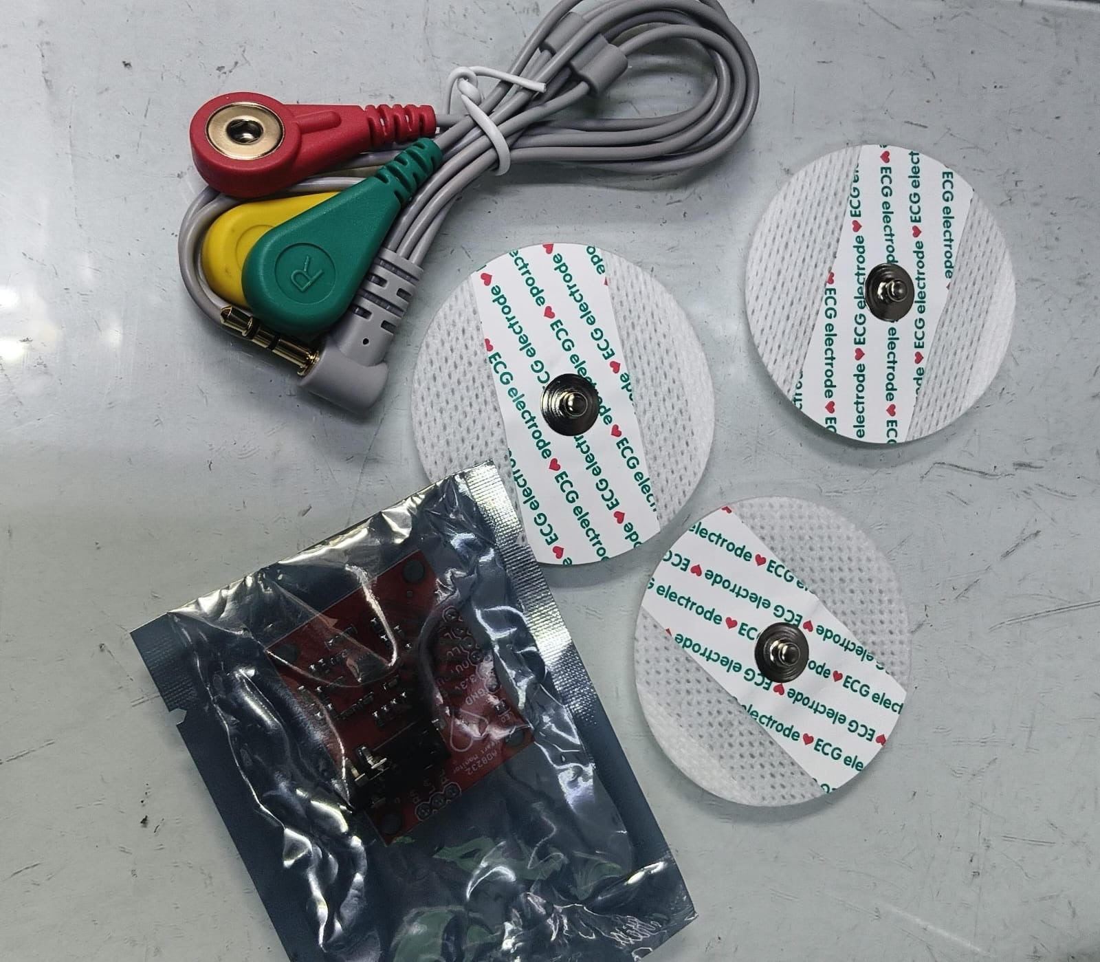 AD8232 ECG Sensor Module